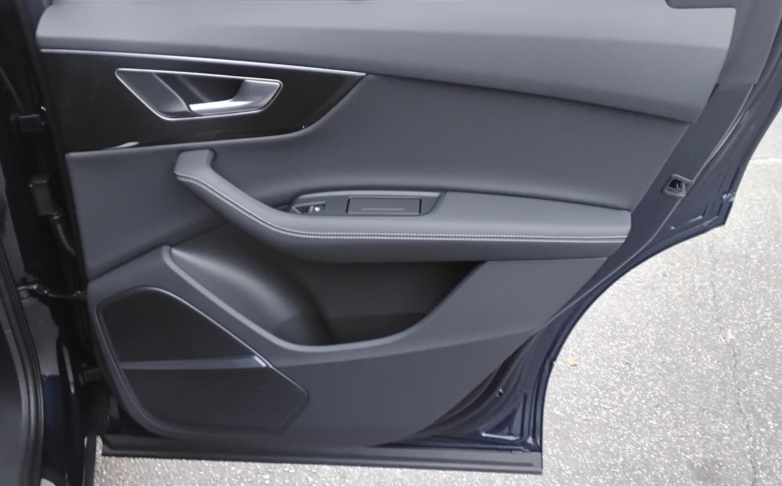 2026 Audi Q7 Premium Plus