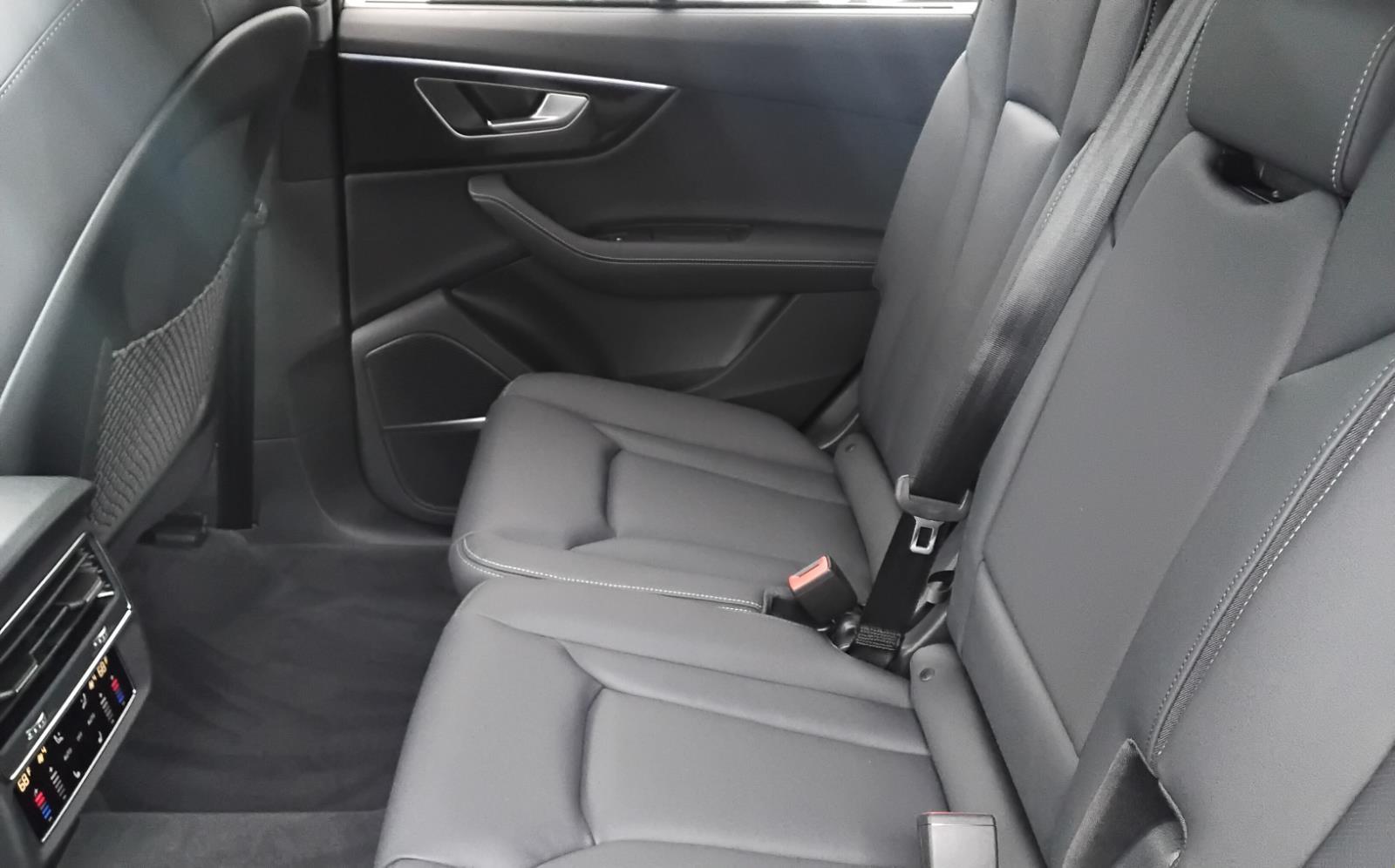 2026 Audi Q7 Premium Plus