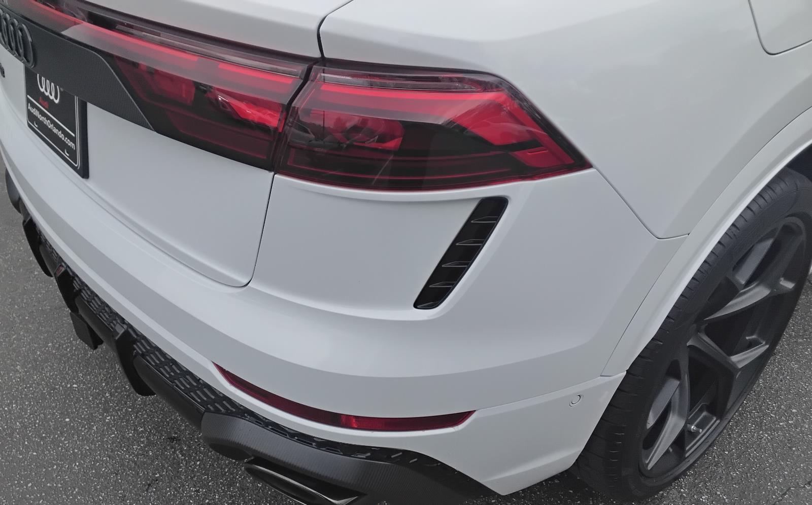 2026 Audi RS Q8 performance