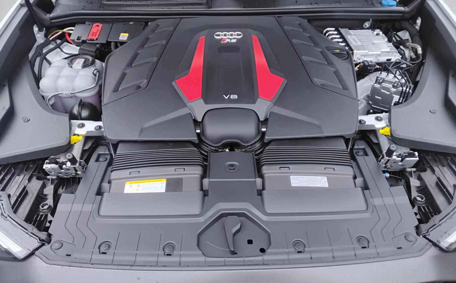 2026 Audi RS Q8 performance