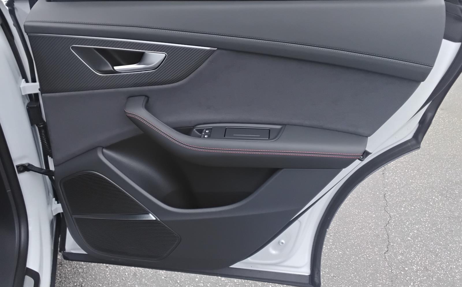 2026 Audi RS Q8 performance