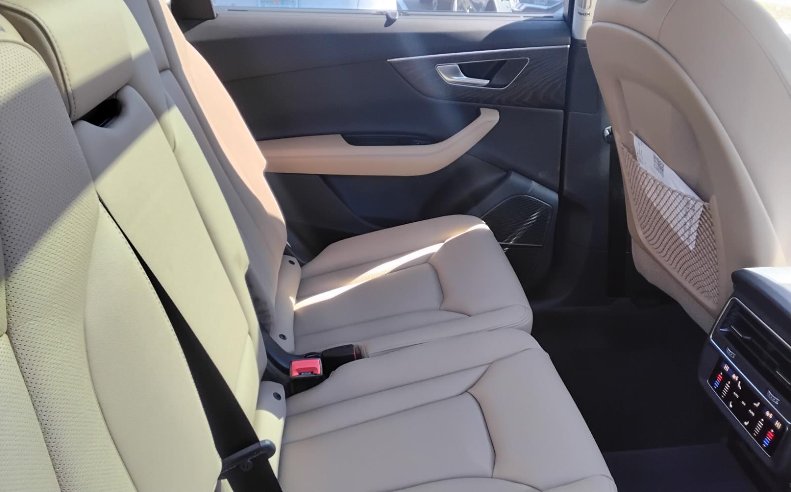 2026 Audi Q7 Premium Plus