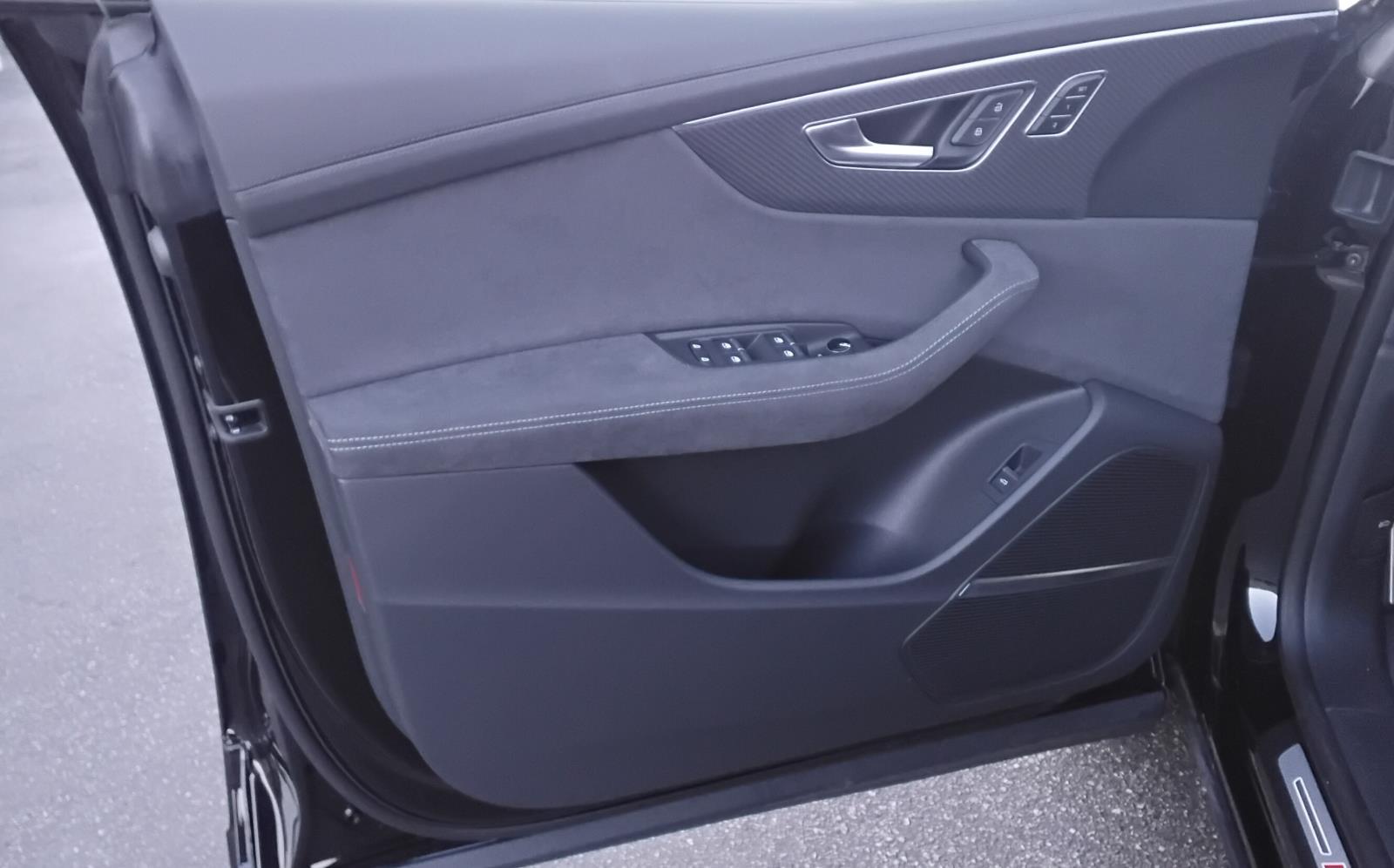 2026 Audi RS Q8 performance