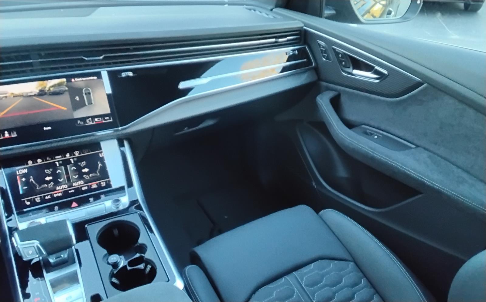 2026 Audi RS Q8 performance