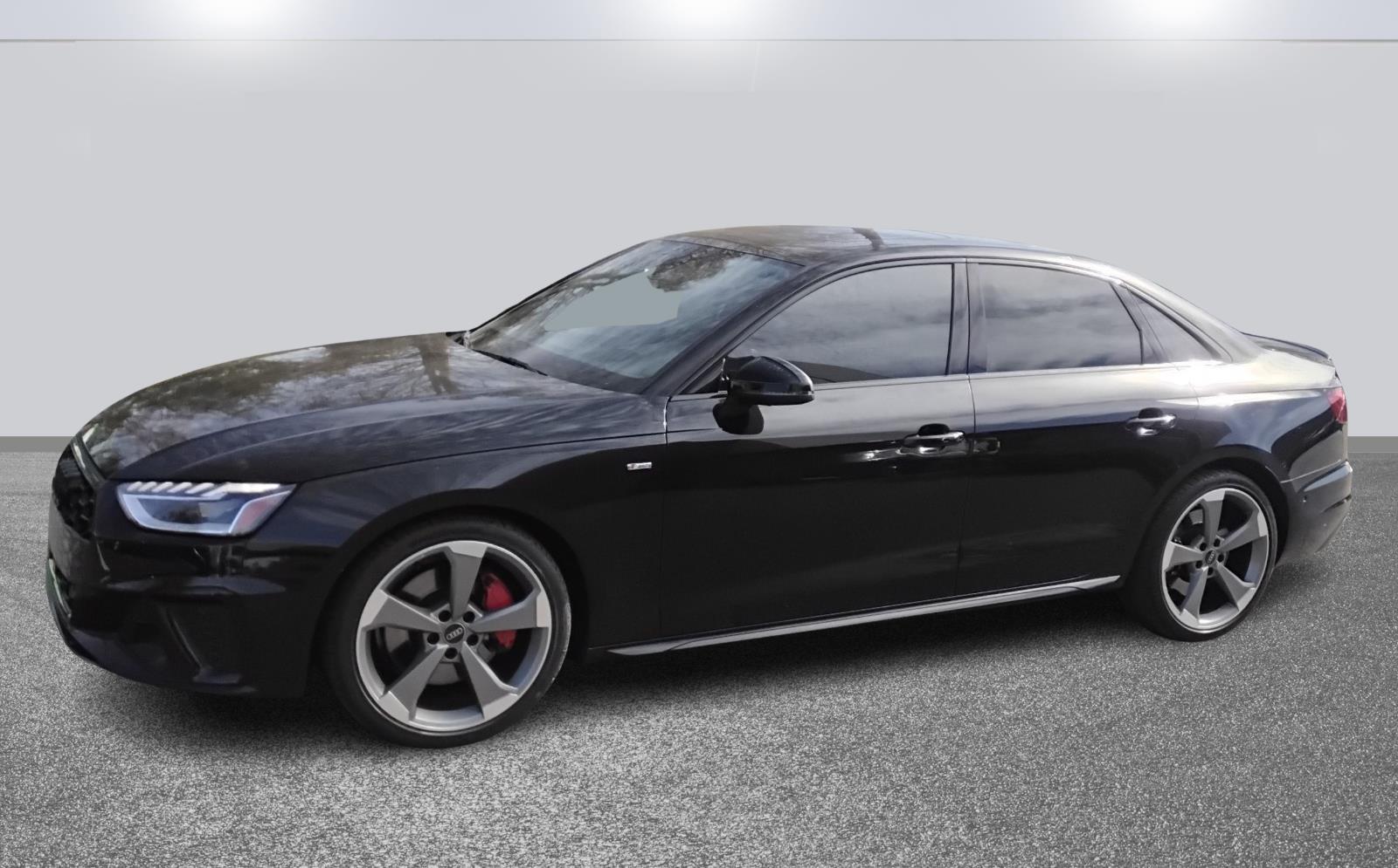 2023 Audi A4 Sedan S line Prestige