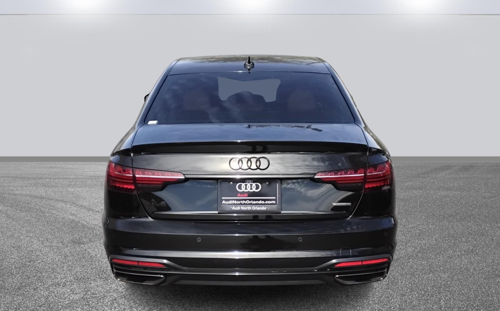 2023 Audi A4 Sedan S line Prestige