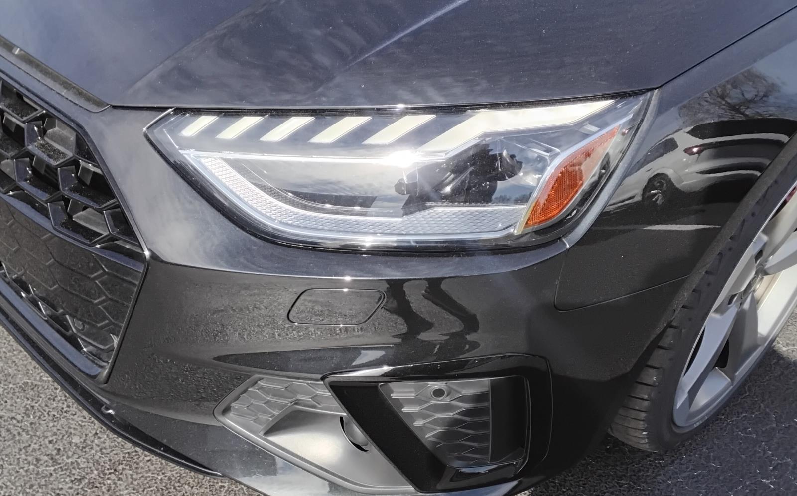 2023 Audi A4 Sedan S line Prestige