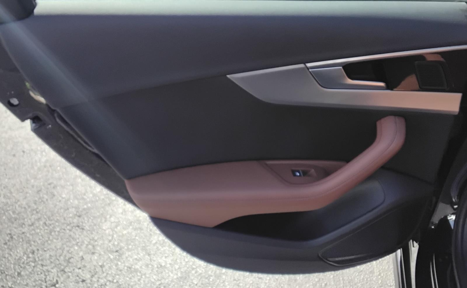 2023 Audi A4 Sedan S line Prestige