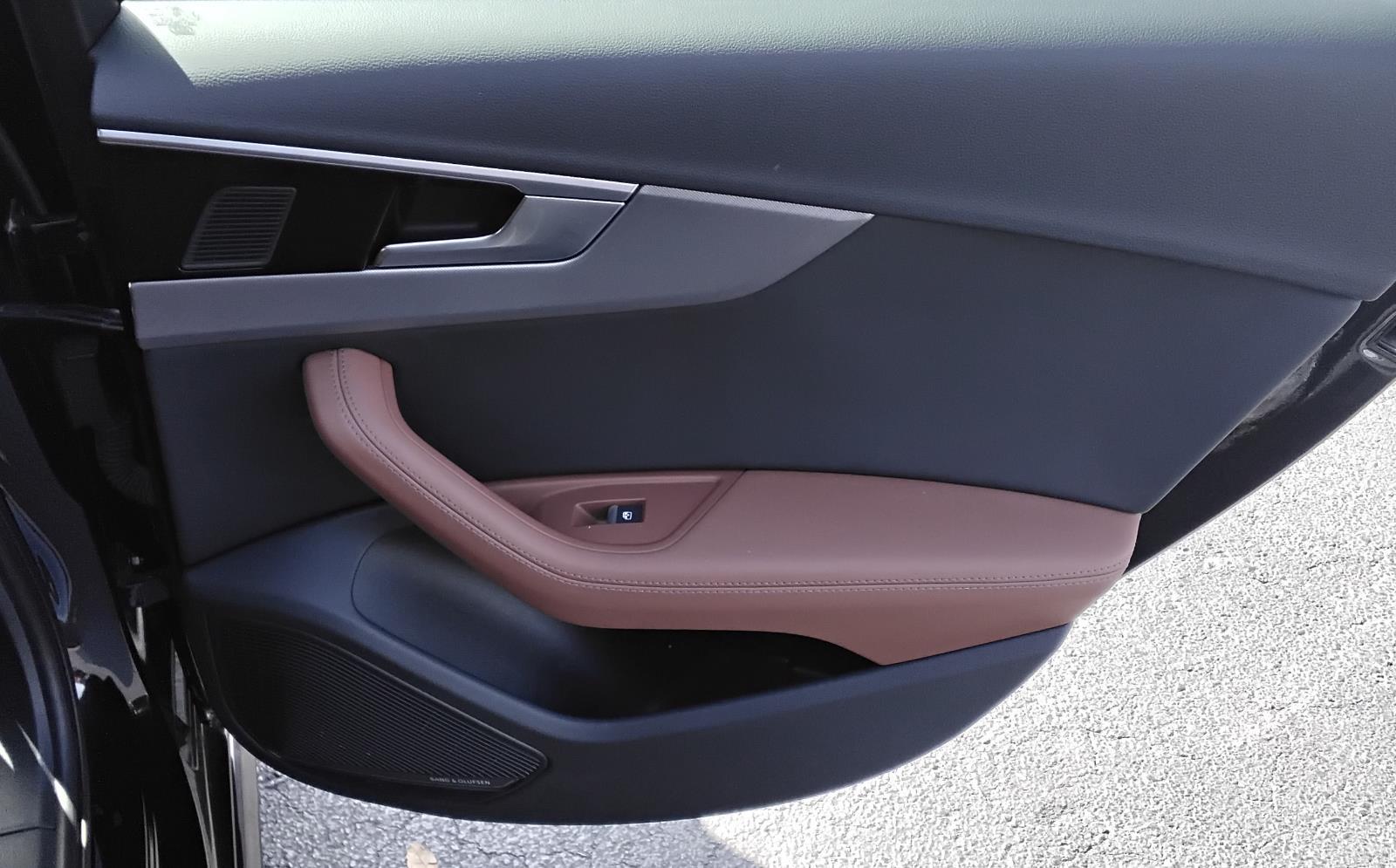 2023 Audi A4 Sedan S line Prestige