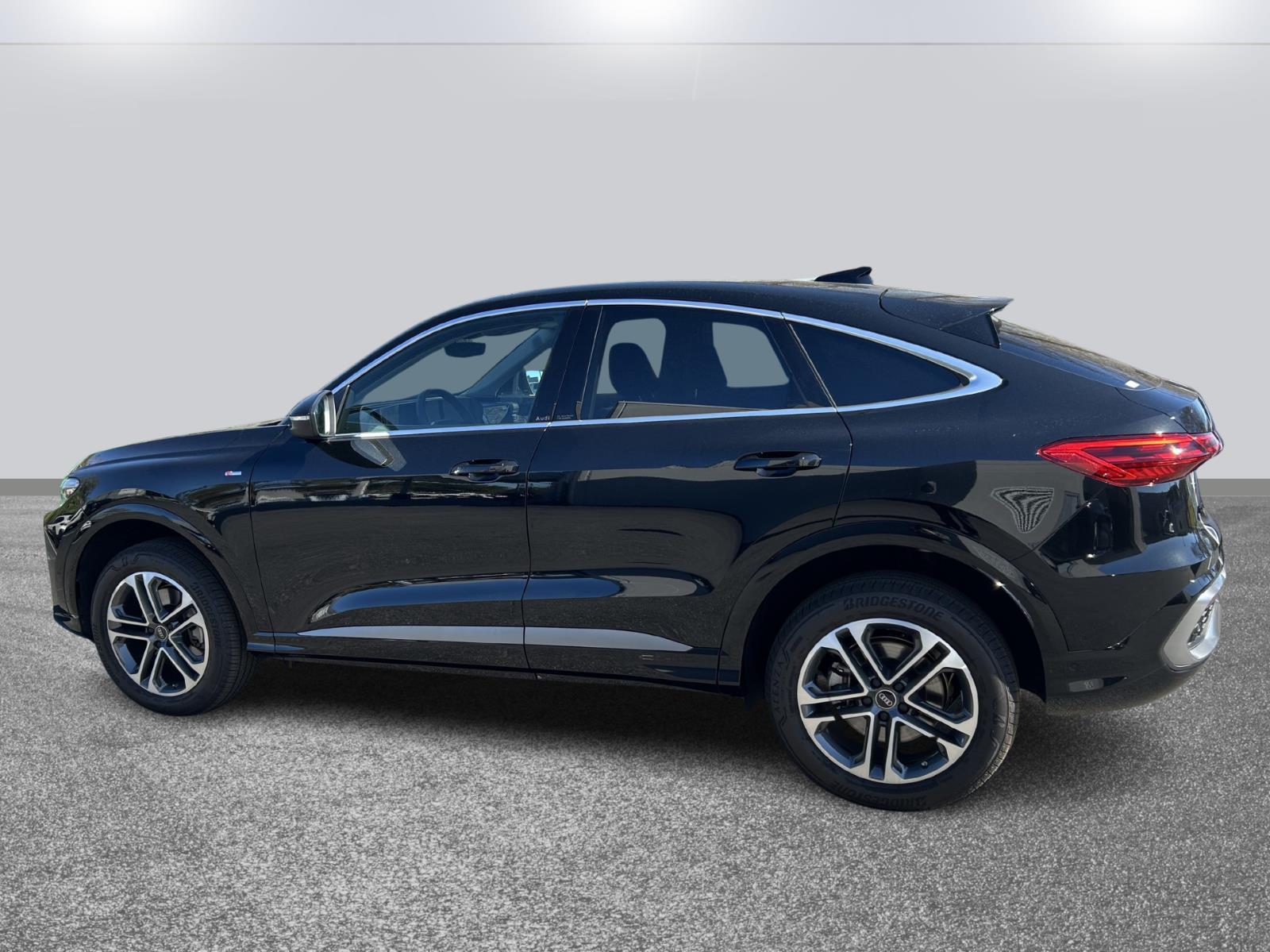 2025 Audi Q5 Sportback Premium Plus