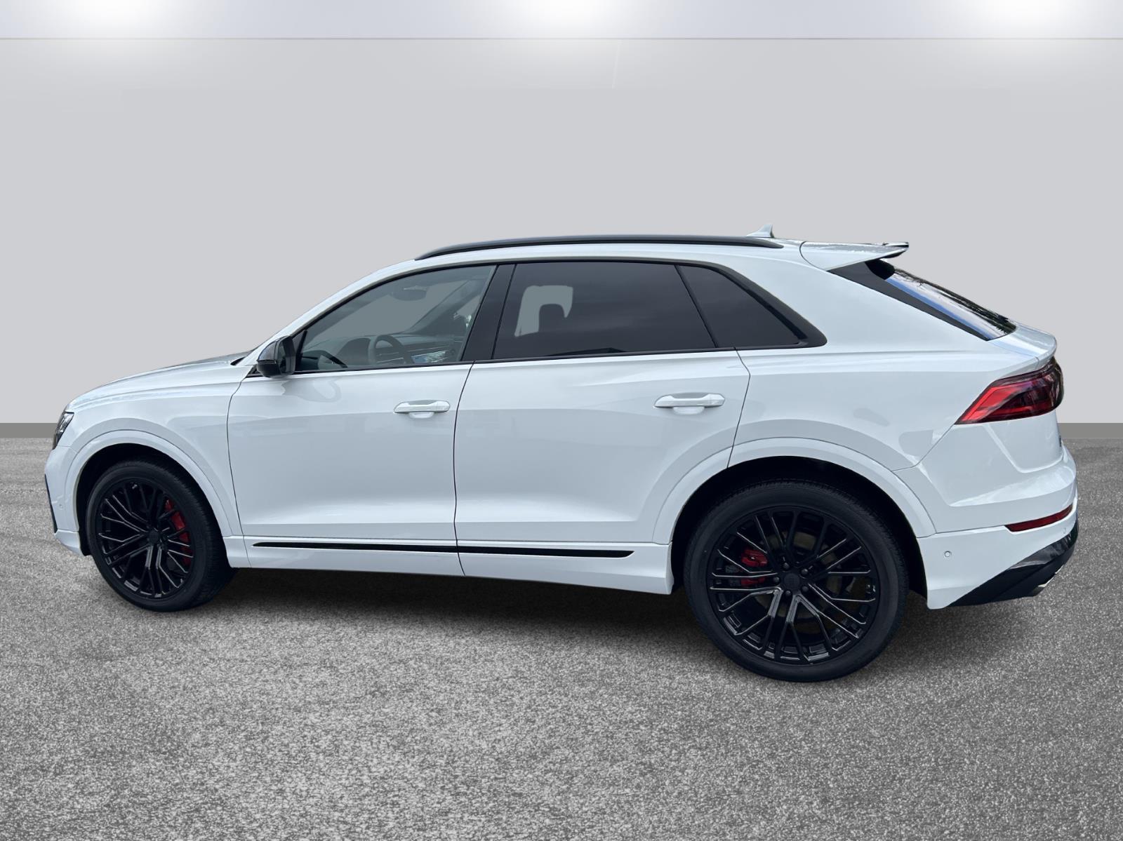 2026 Audi SQ8 Prestige