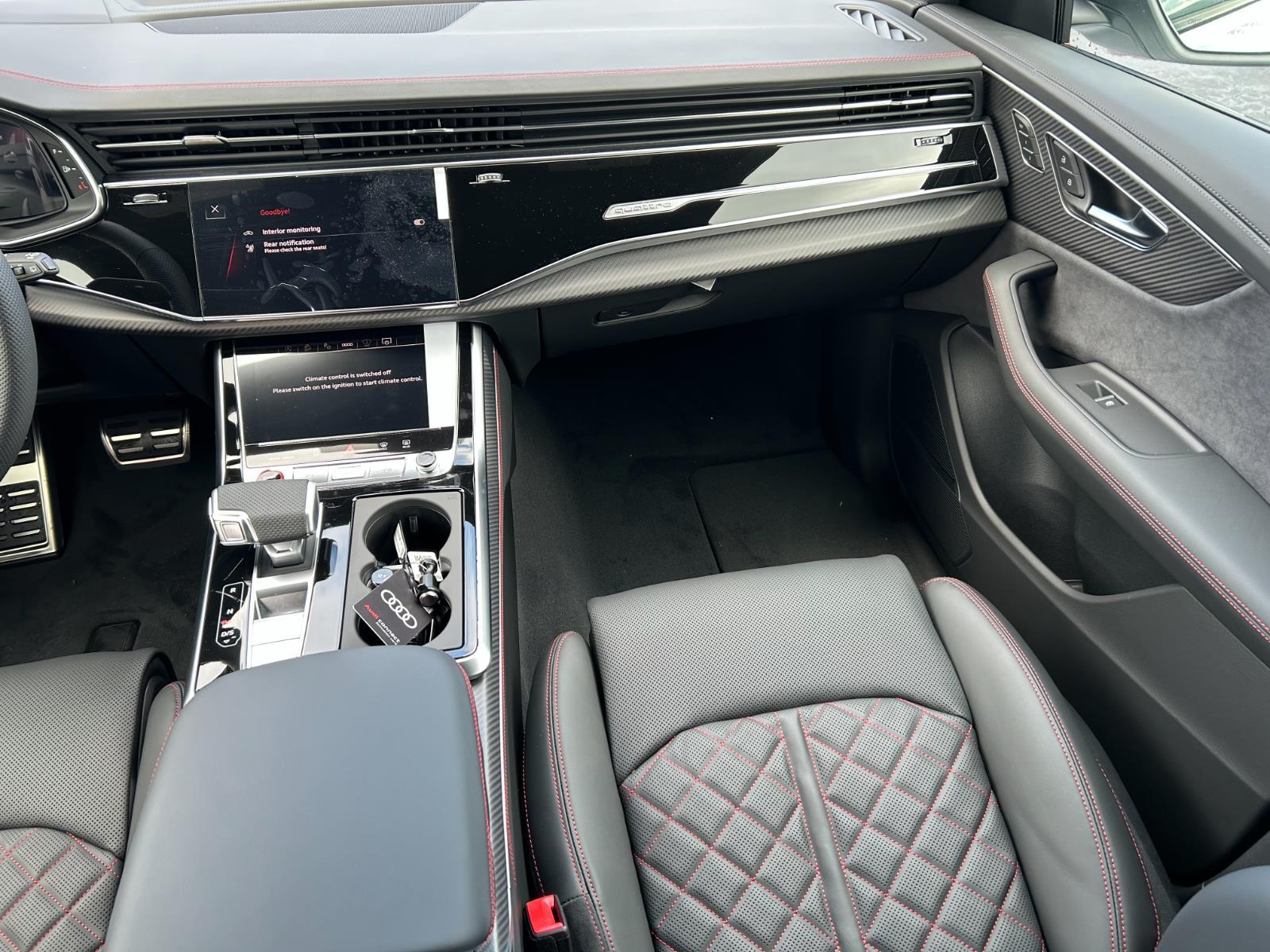 2026 Audi SQ8 Prestige