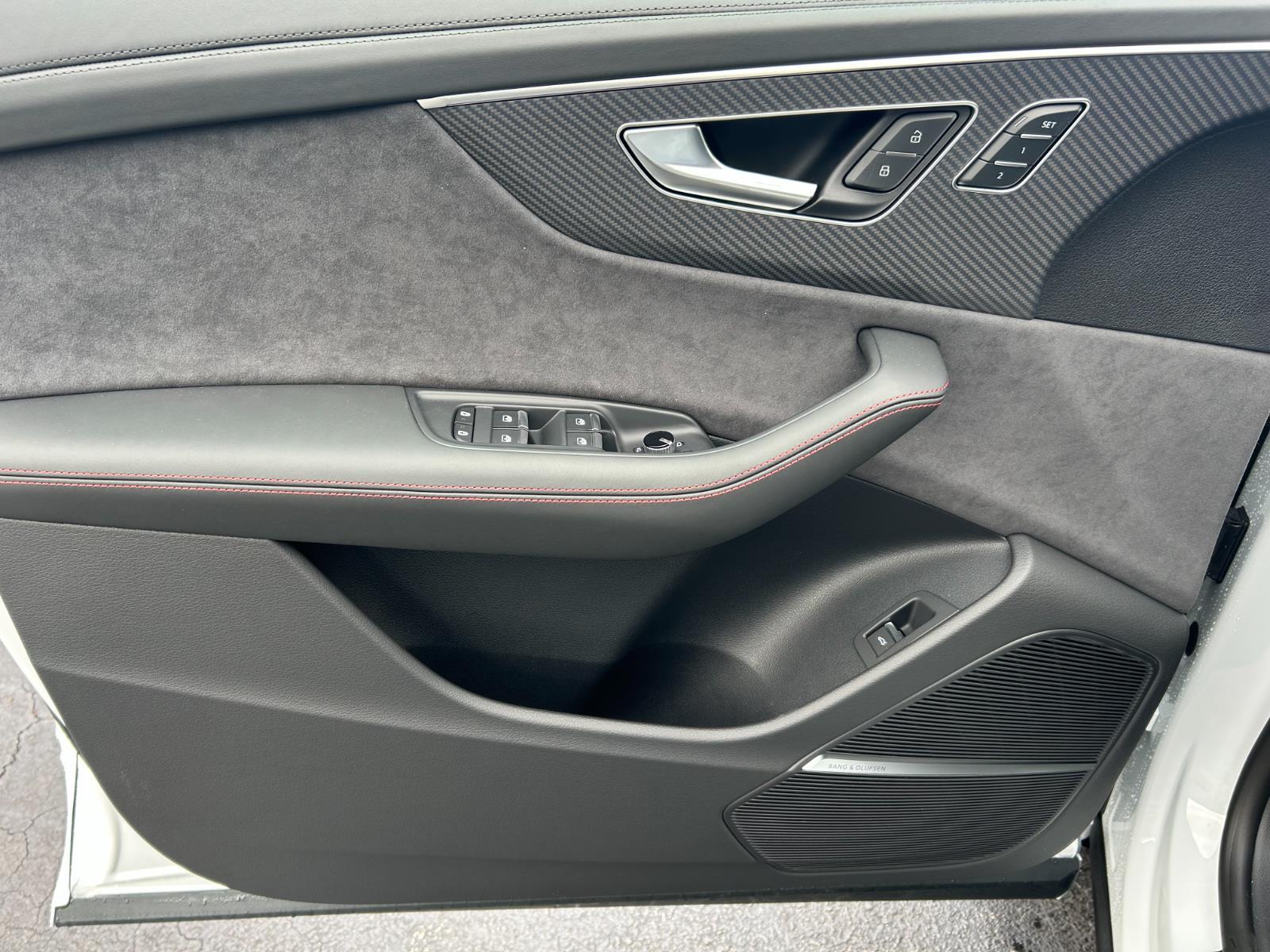 2026 Audi SQ8 Prestige