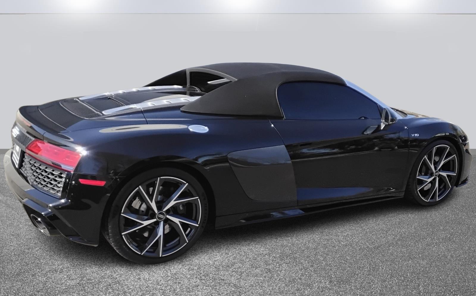 2023 Audi R8 Spyder V10 performance