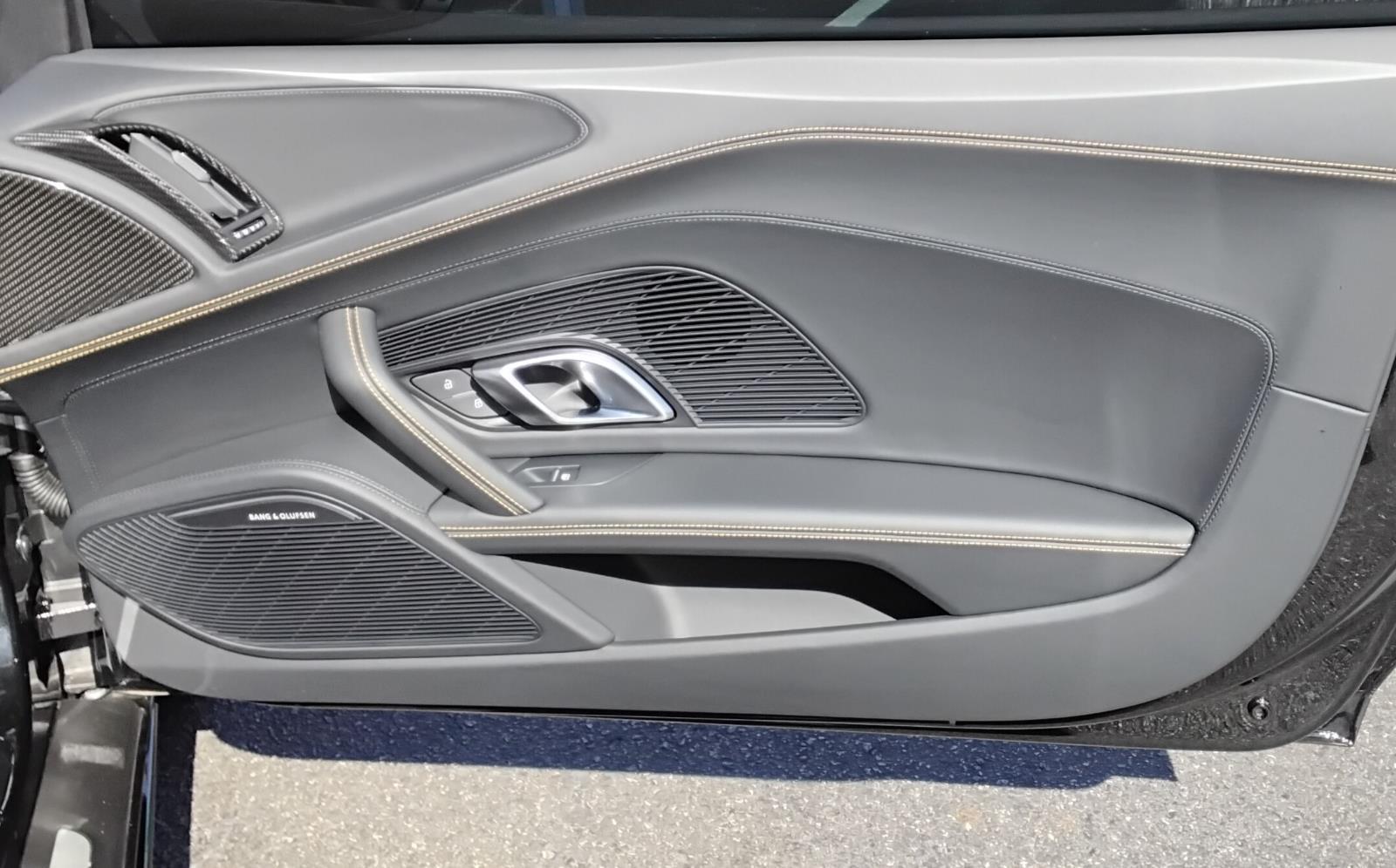 2023 Audi R8 Spyder V10 performance