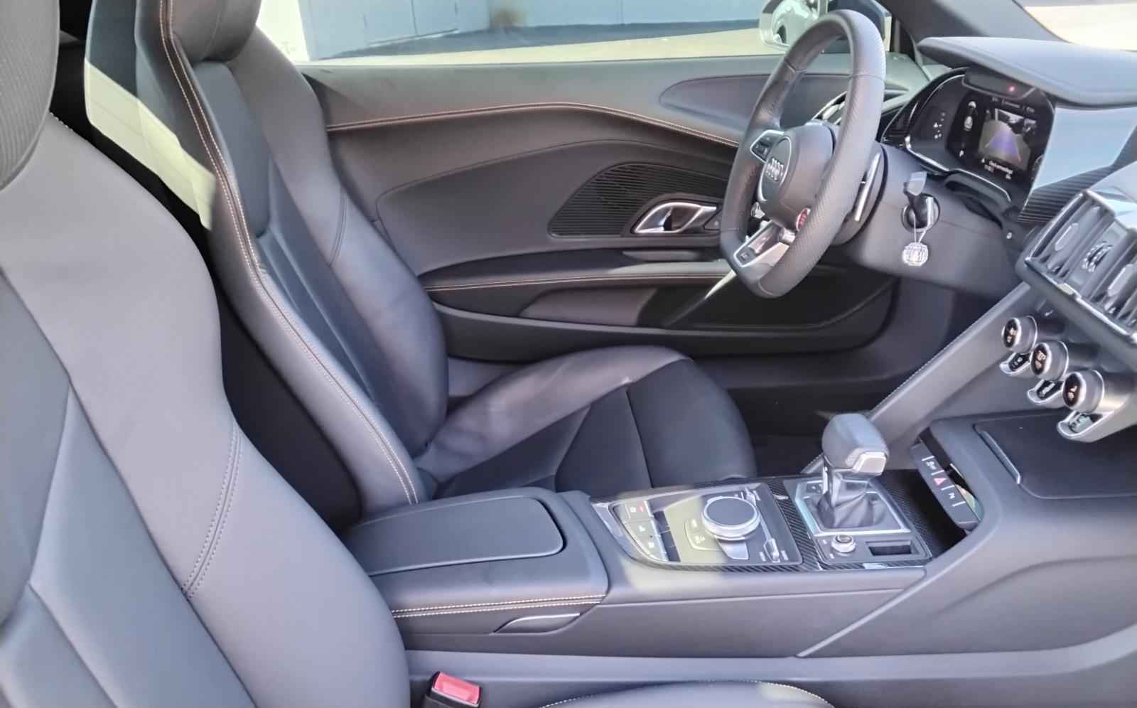 2023 Audi R8 Spyder V10 performance
