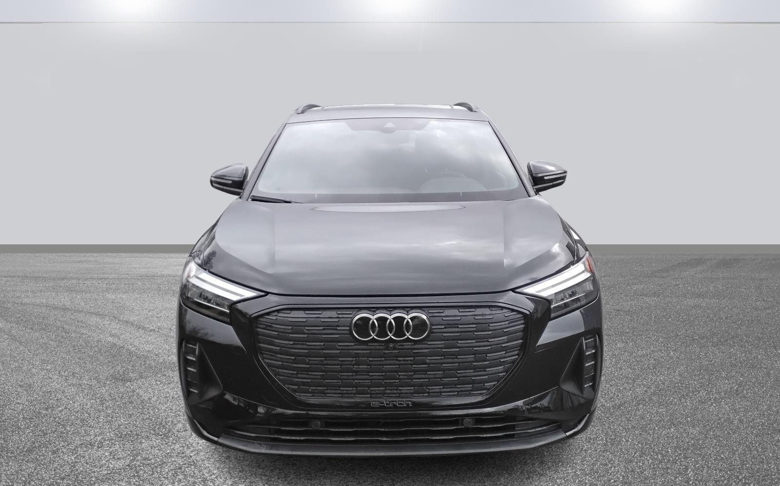 2025 Audi Q4 e-tron Premium