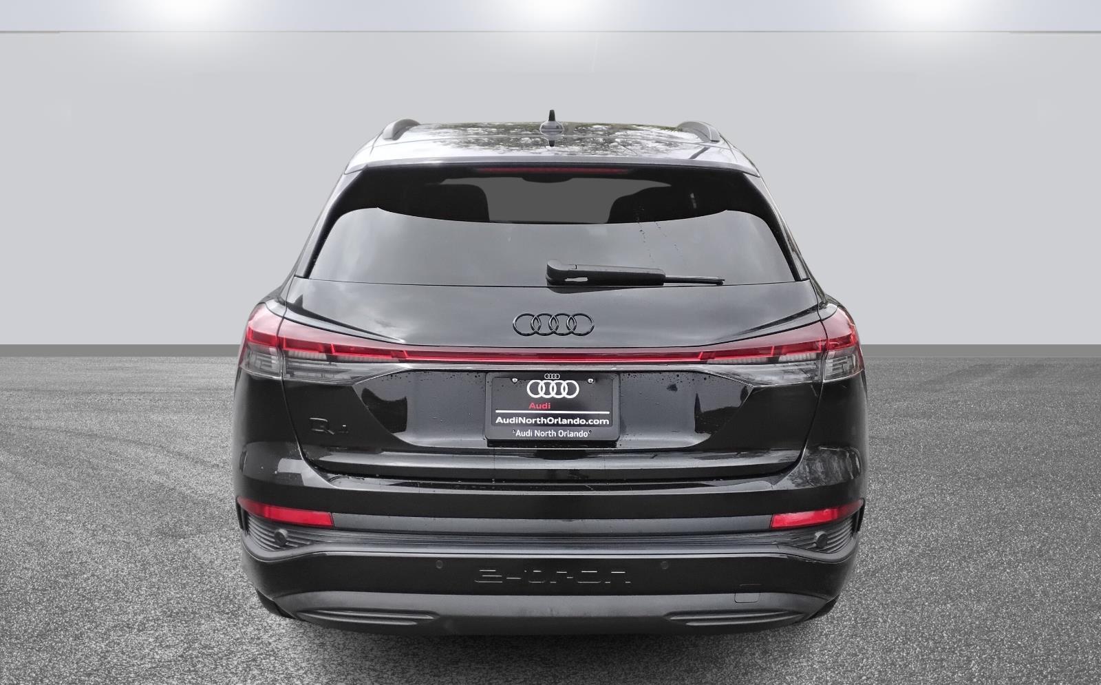 2025 Audi Q4 e-tron Premium