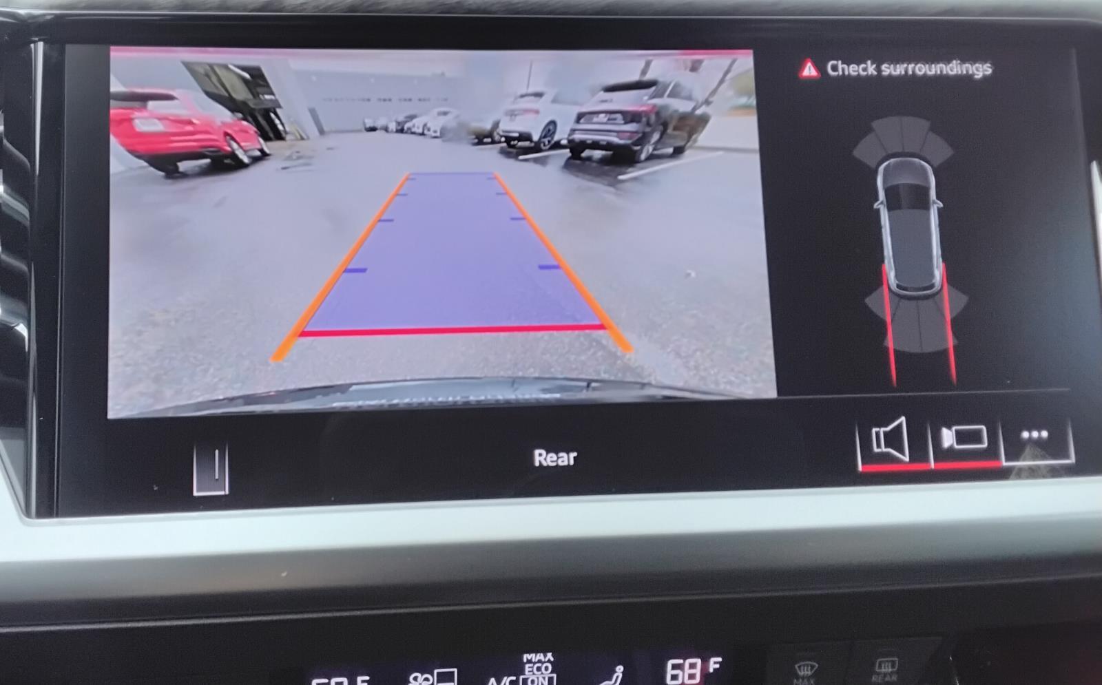 2025 Audi Q4 e-tron Premium