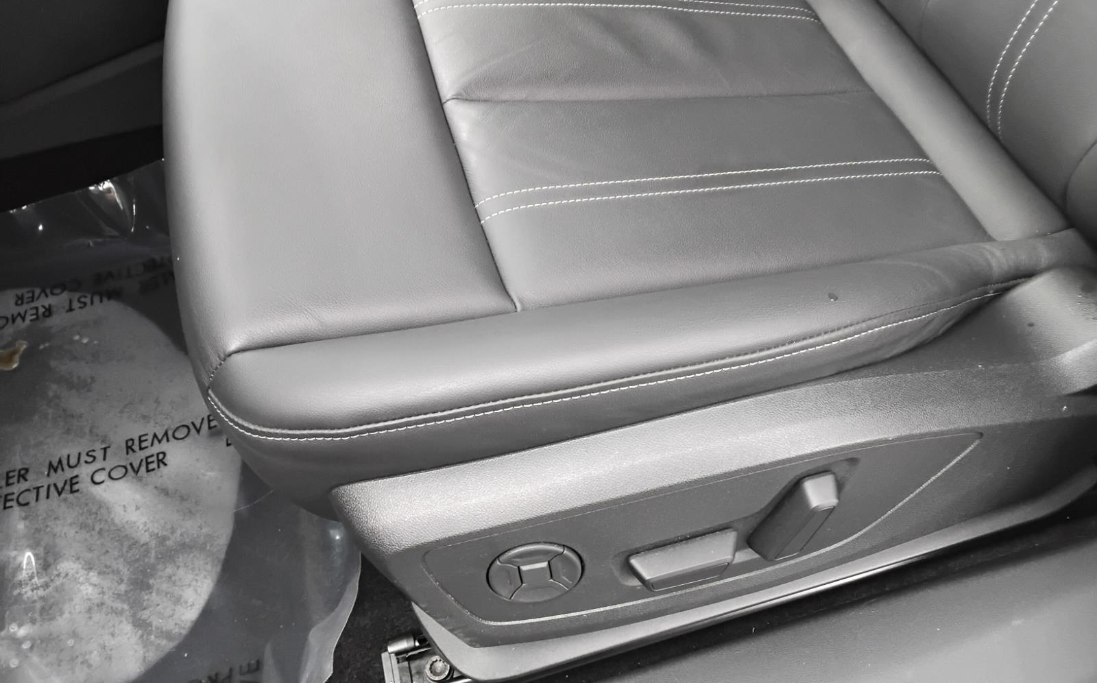 2025 Audi Q4 e-tron Premium