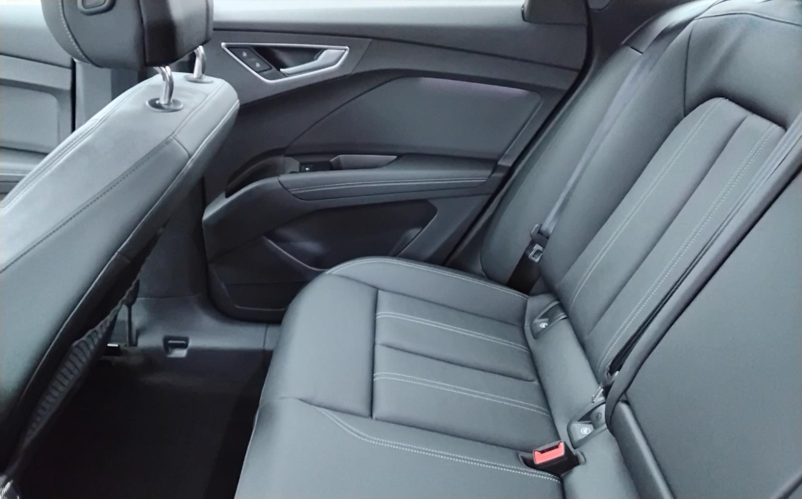 2025 Audi Q4 e-tron Premium