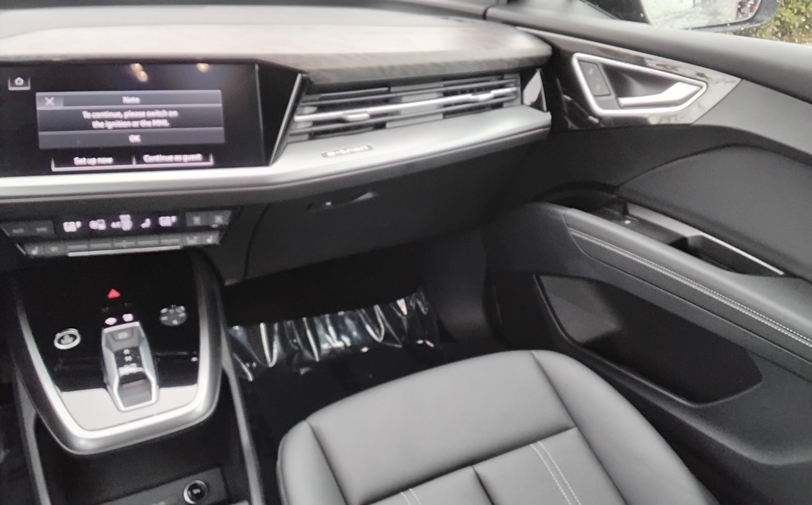 2025 Audi Q4 e-tron Premium