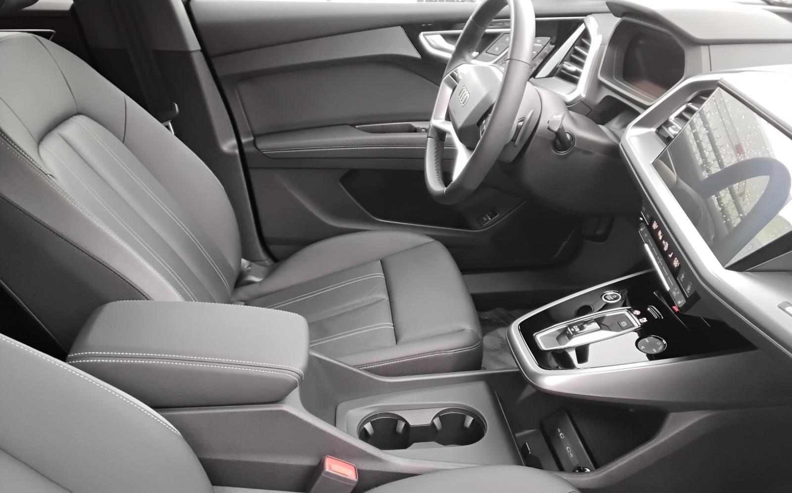 2025 Audi Q4 e-tron Premium