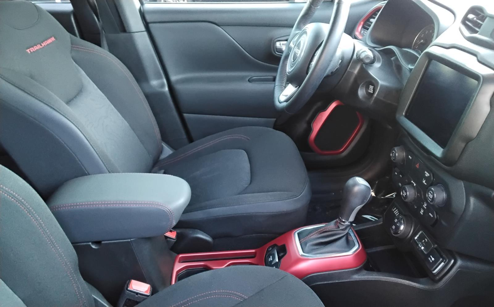 2021 Jeep Renegade Trailhawk