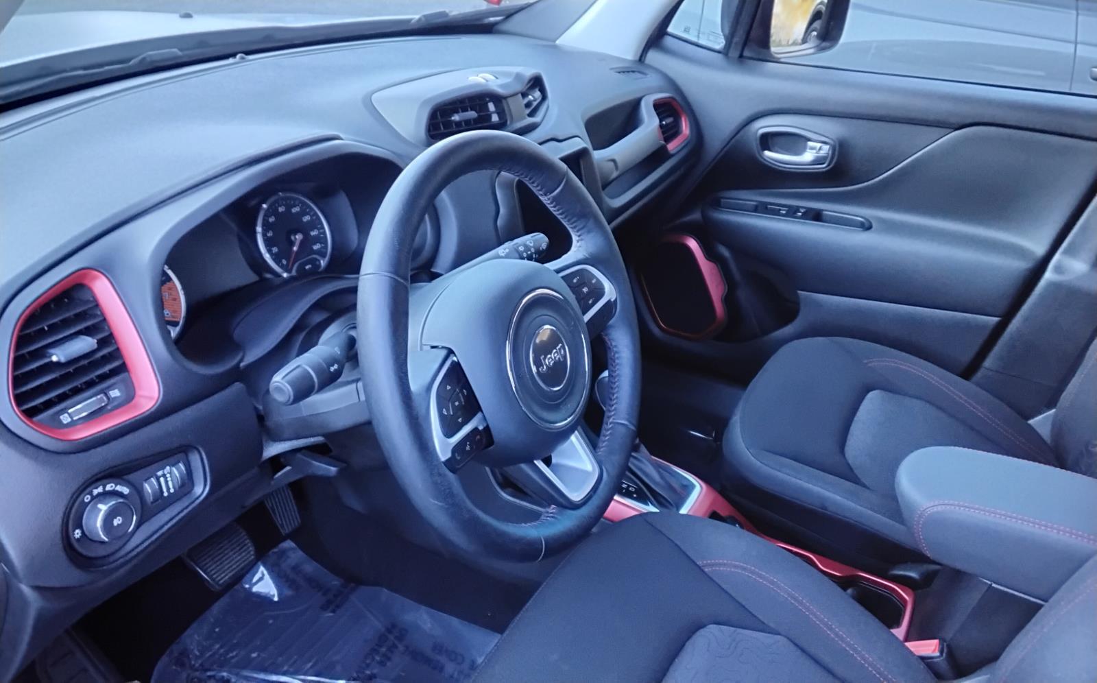 2021 Jeep Renegade Trailhawk