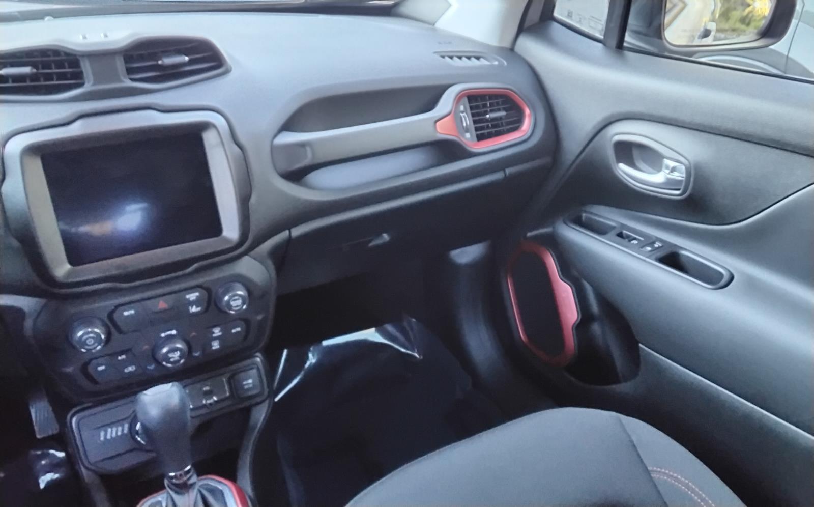 2021 Jeep Renegade Trailhawk