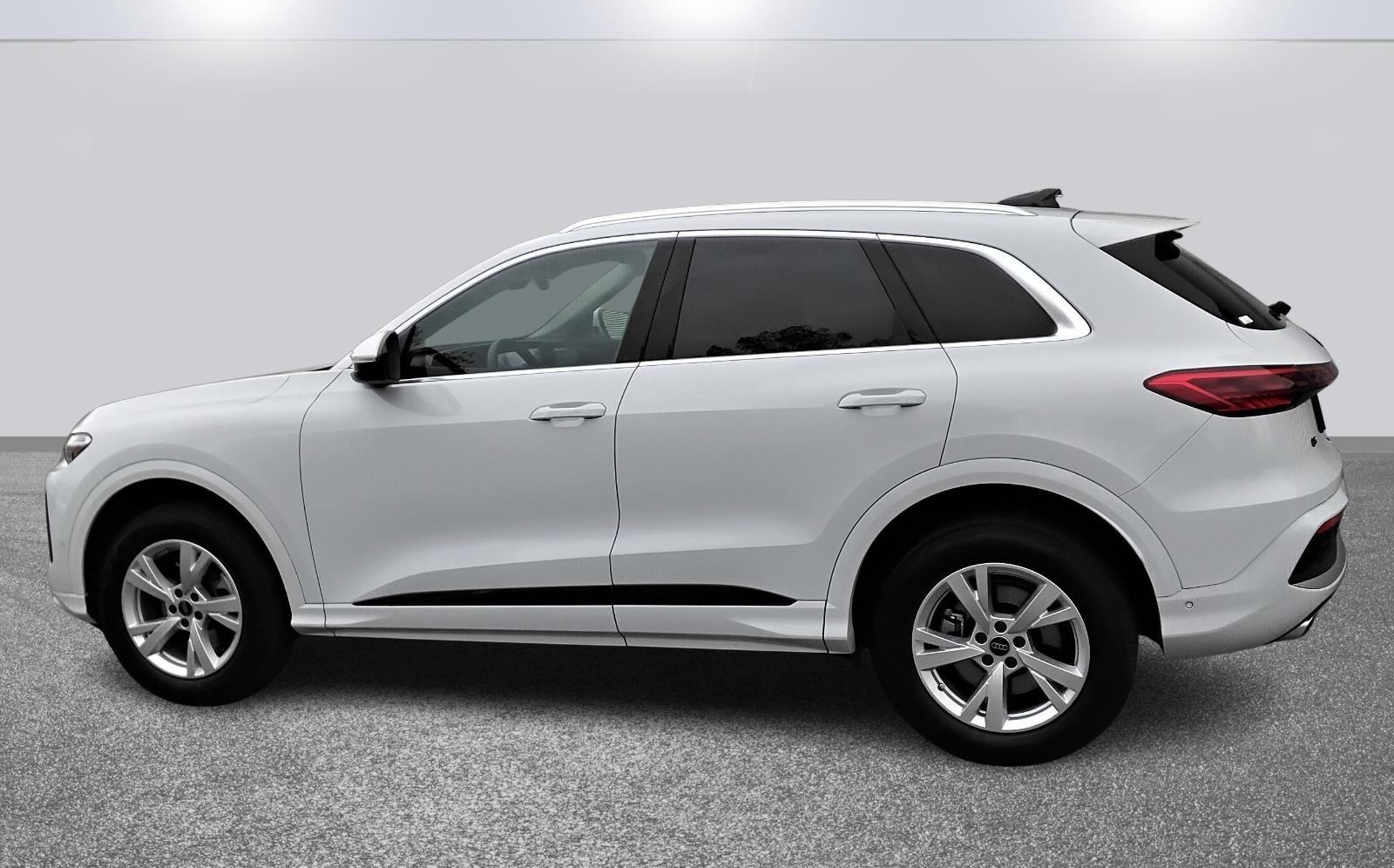 2025 Audi Q5 Premium