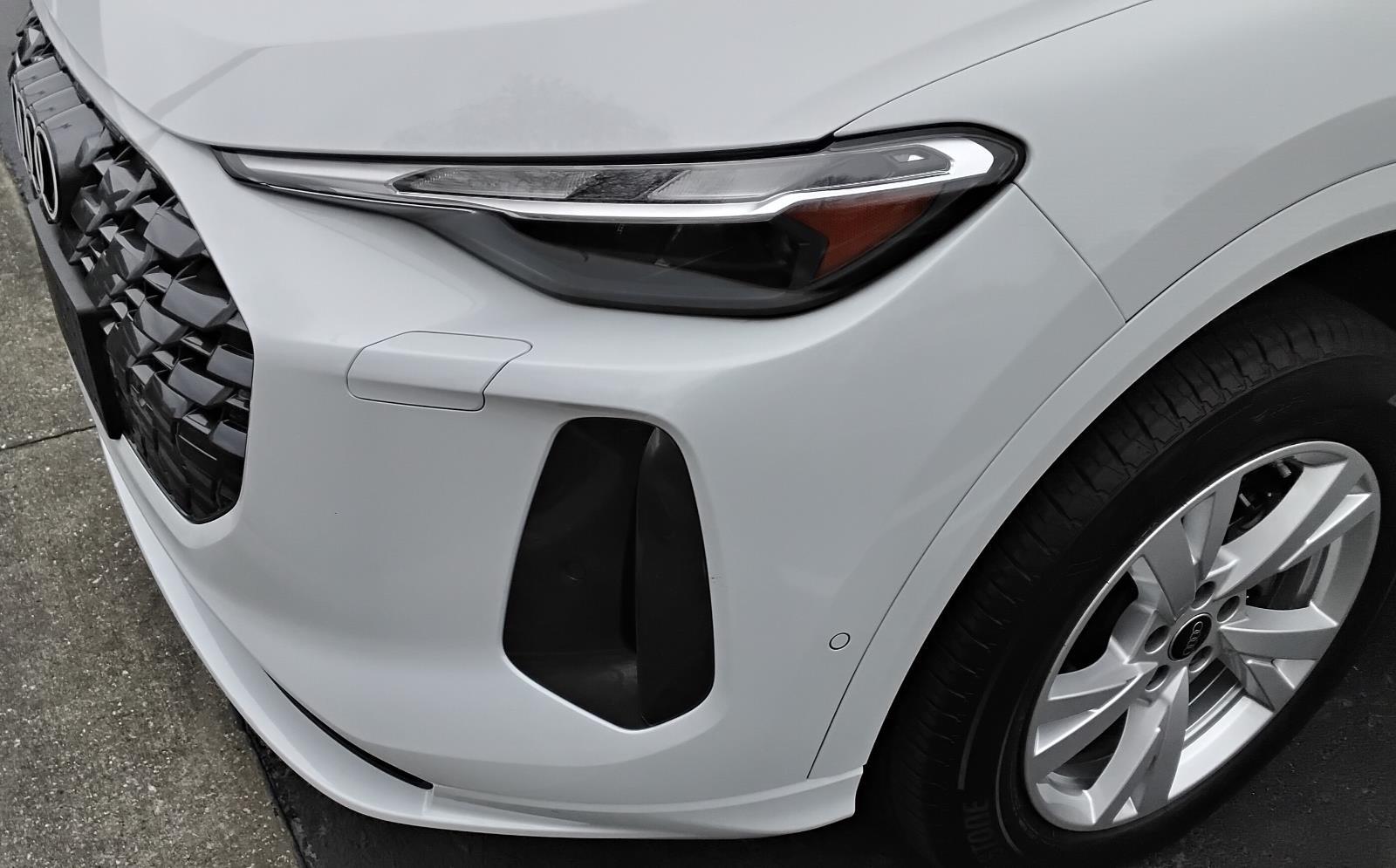 2025 Audi Q5 Premium