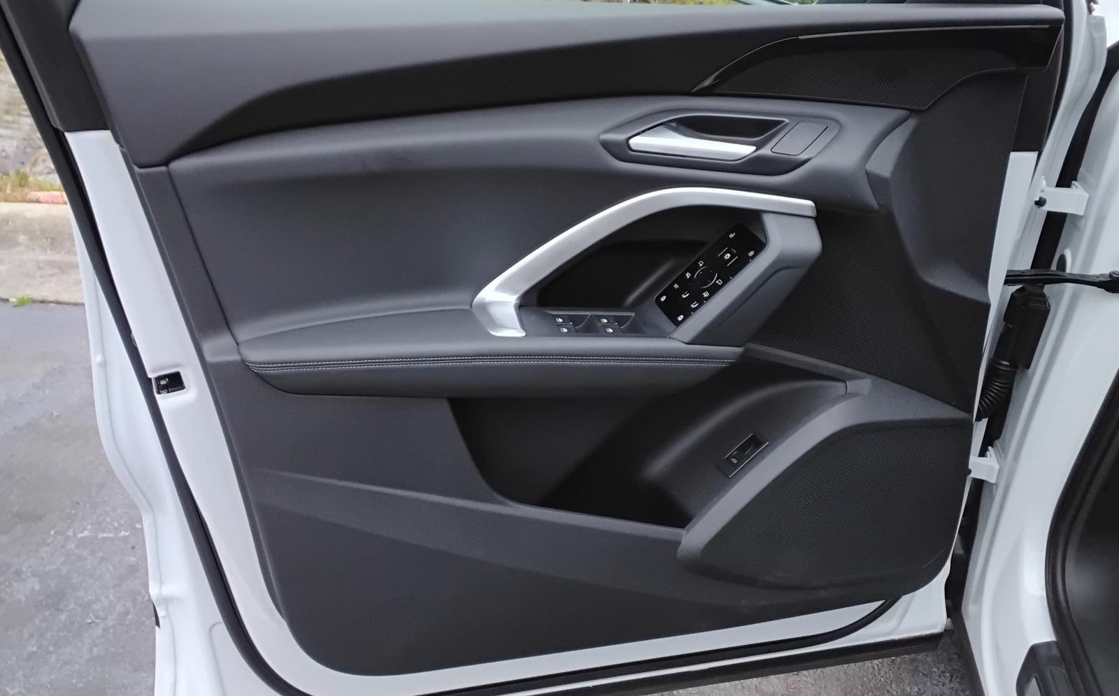 2025 Audi Q5 Premium