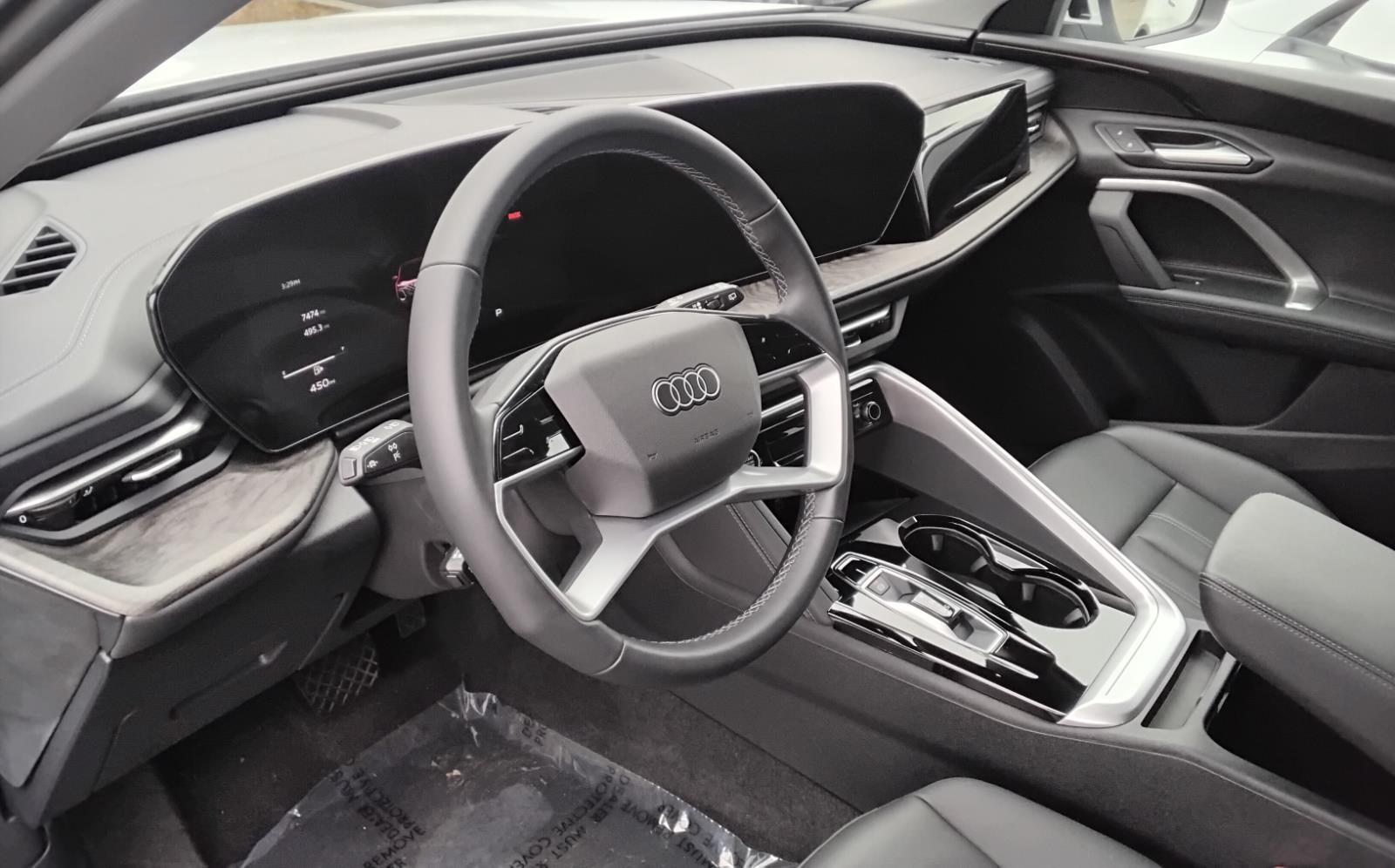 2025 Audi Q5 Premium