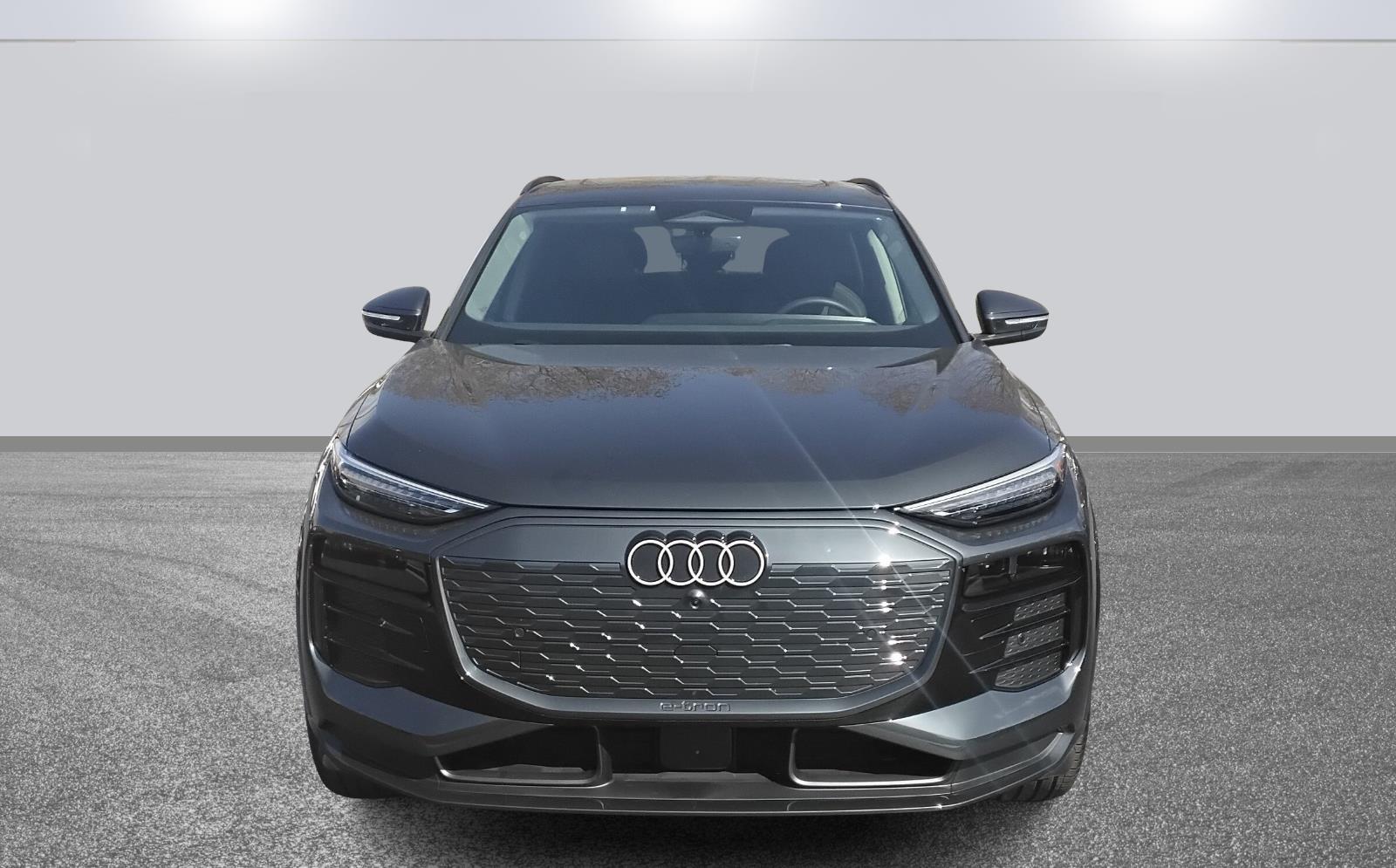 2025 Audi Q6 e-tron Premium Plus