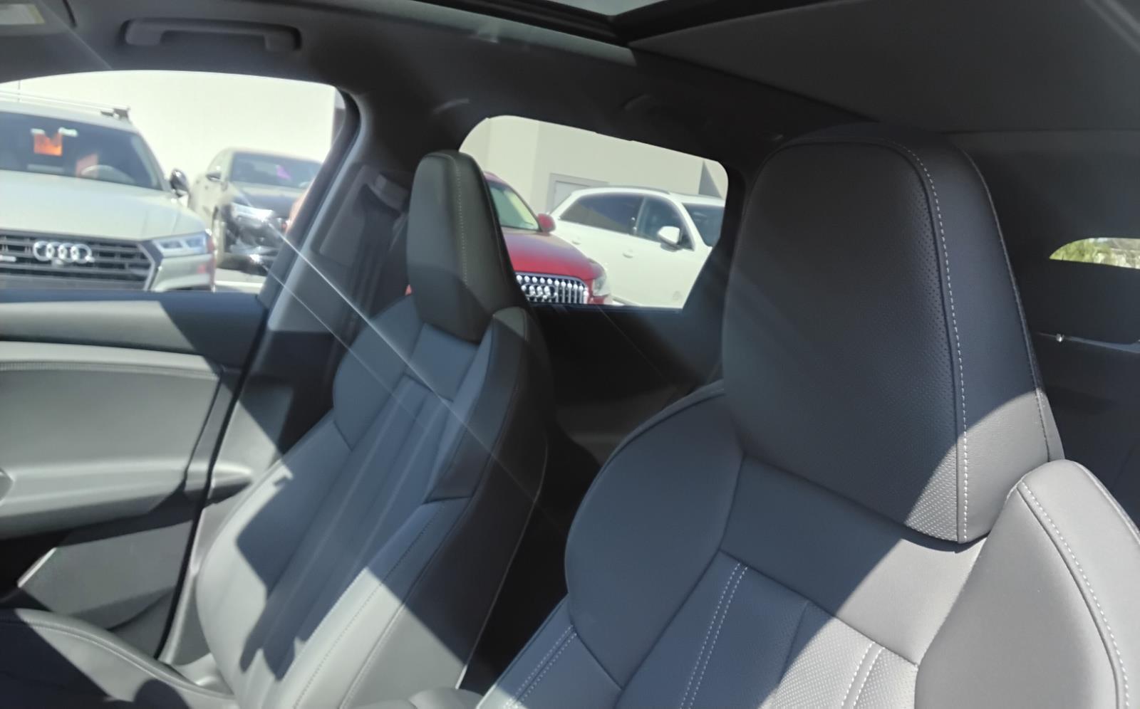 2025 Audi Q6 e-tron Premium Plus