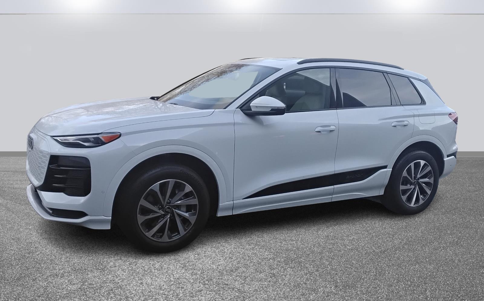 2025 Audi Q6 e-tron Premium