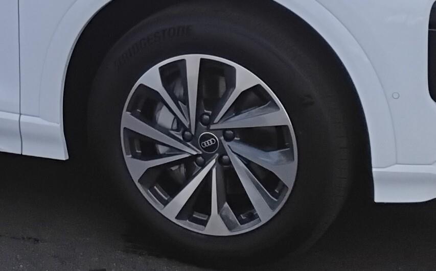 2025 Audi Q6 e-tron Premium