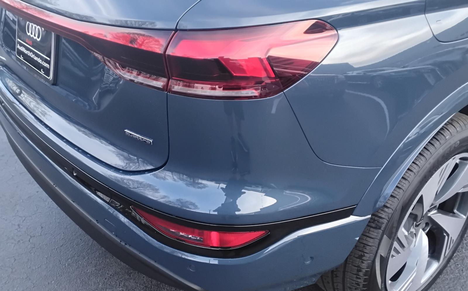 2025 Audi Q6 e-tron Premium Plus