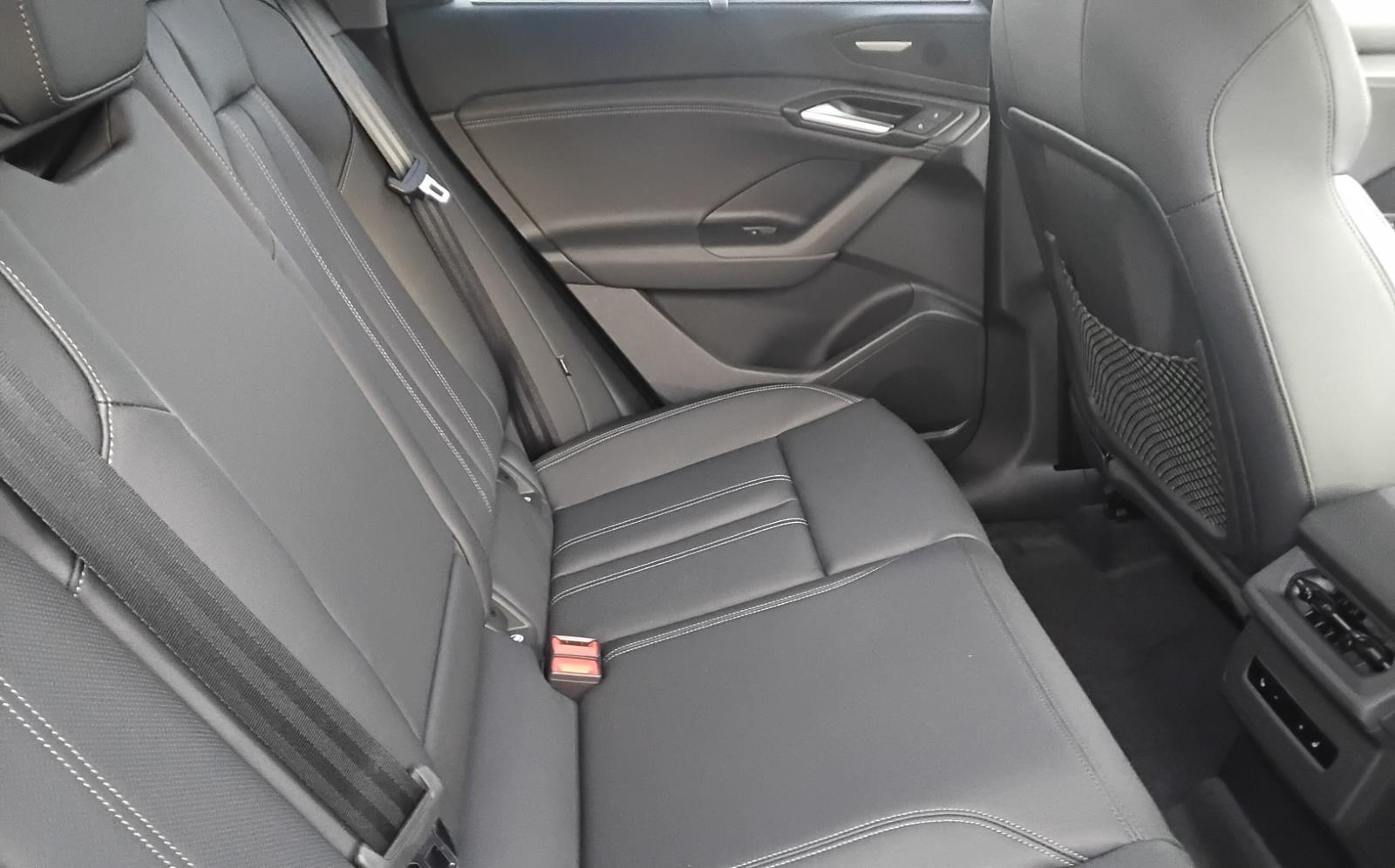 2025 Audi Q6 e-tron Premium Plus