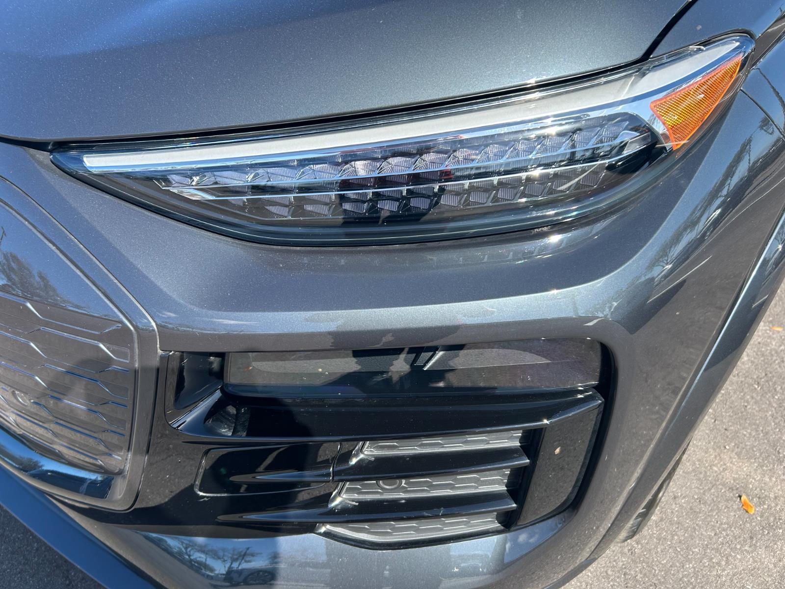 2025 Audi Q6 e-tron Premium Plus