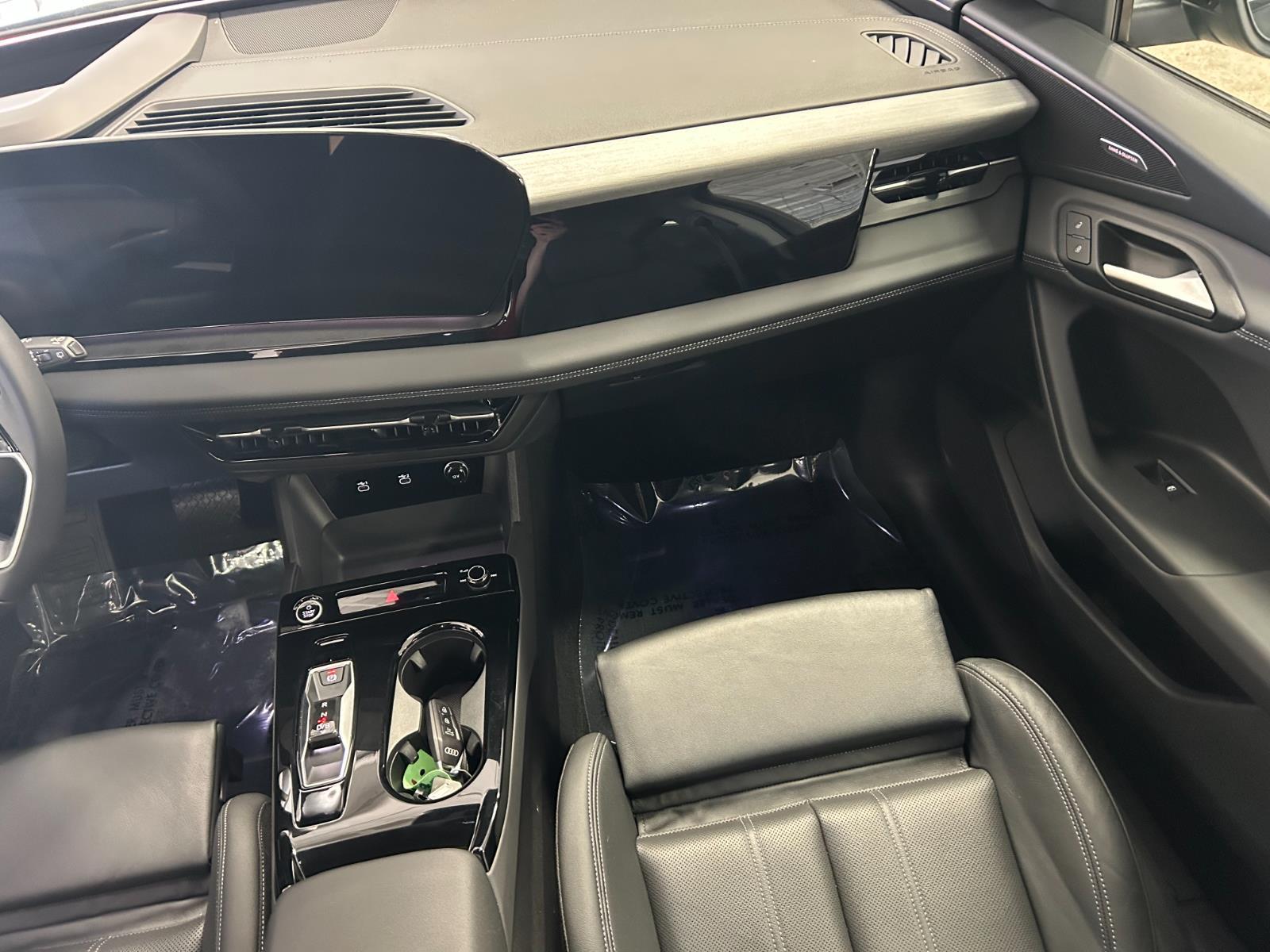 2025 Audi Q6 e-tron Premium Plus