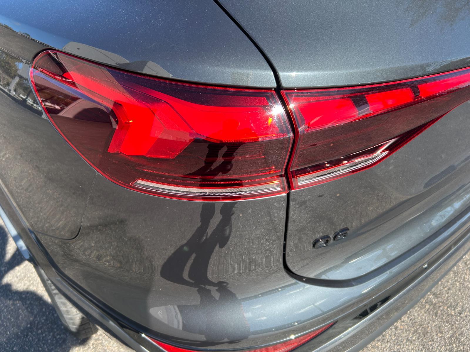 2025 Audi Q6 e-tron Premium Plus