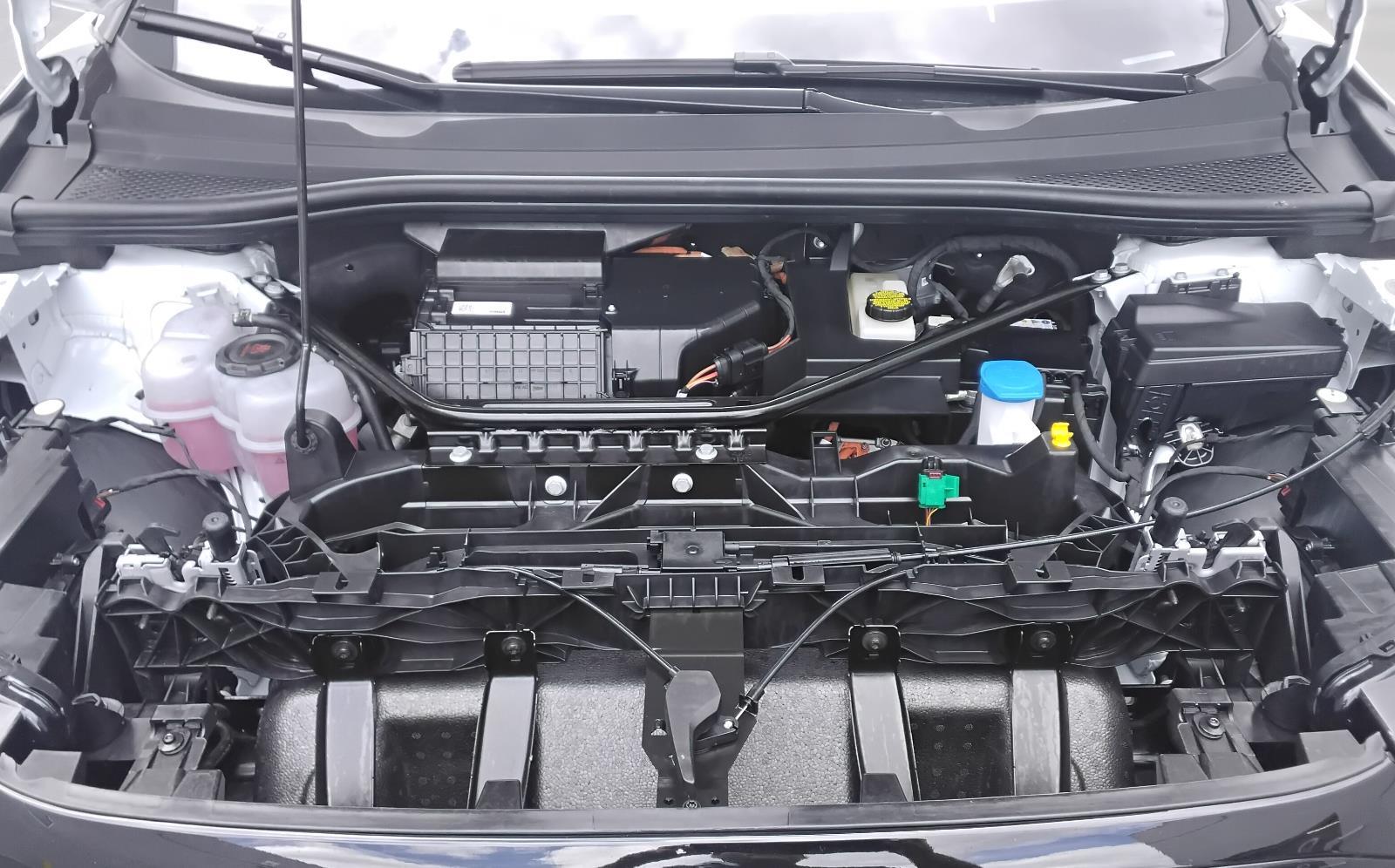 2025 Audi Q4 e-tron Sportback Premium Plus