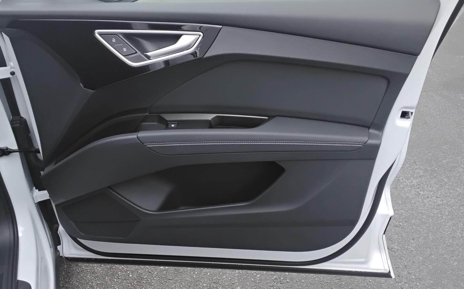 2025 Audi Q4 e-tron Sportback Premium Plus