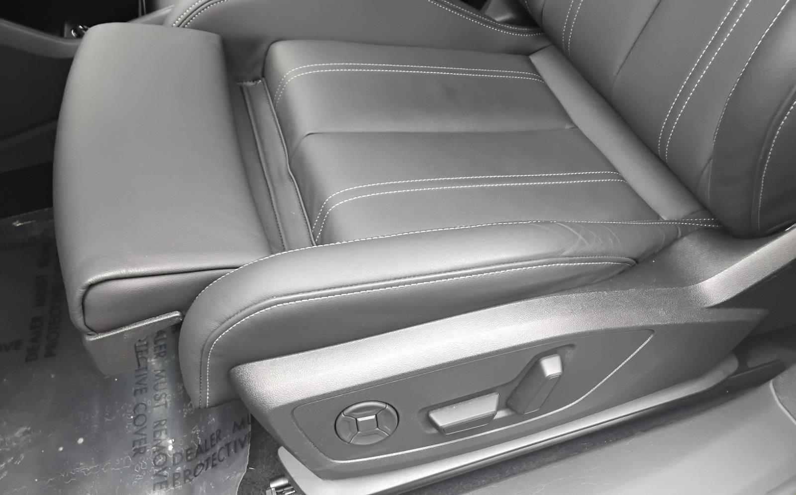 2025 Audi Q4 e-tron Sportback Premium Plus