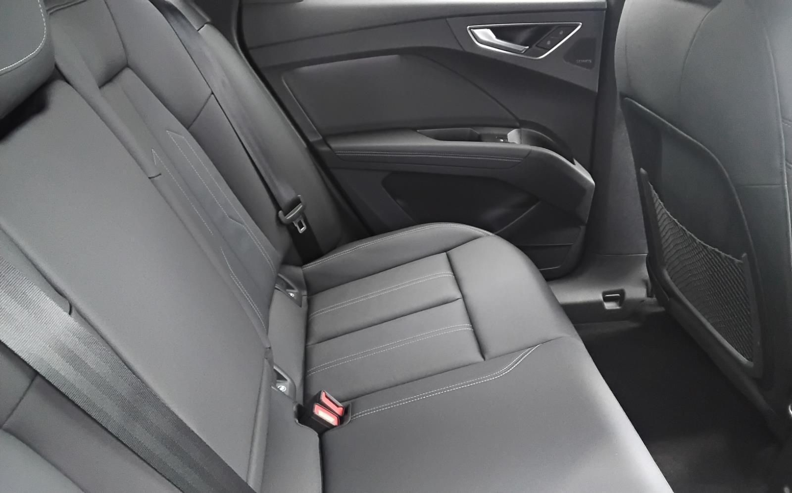 2025 Audi Q4 e-tron Sportback Premium Plus