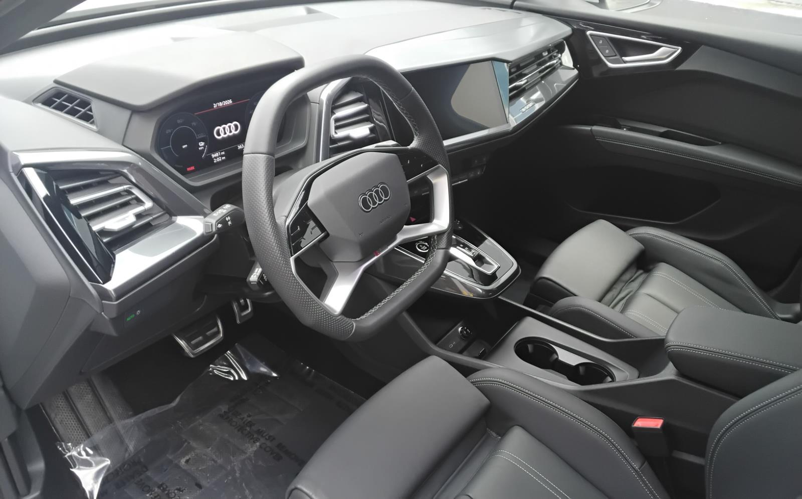 2025 Audi Q4 e-tron Sportback Premium Plus