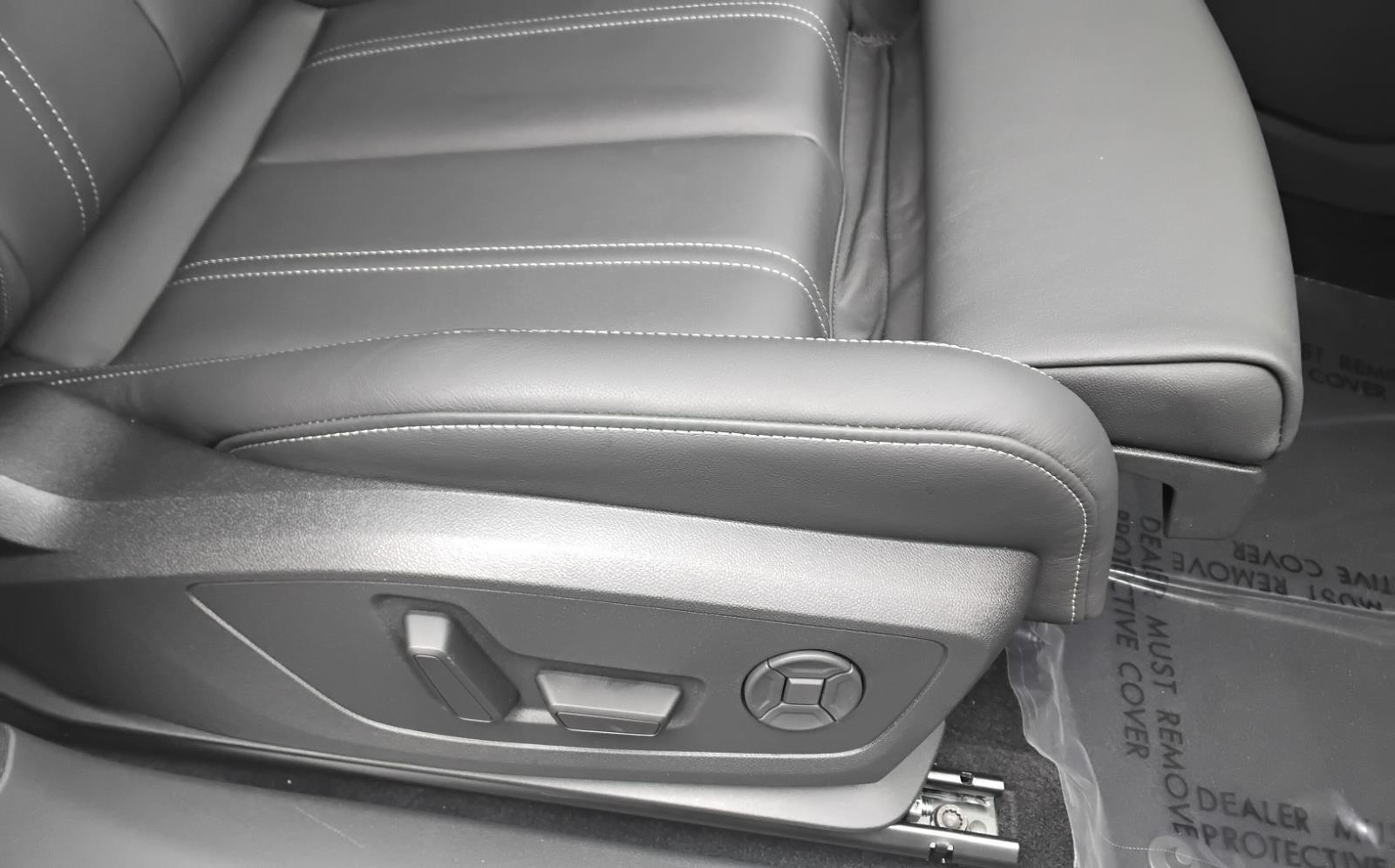 2025 Audi Q4 e-tron Sportback Premium Plus