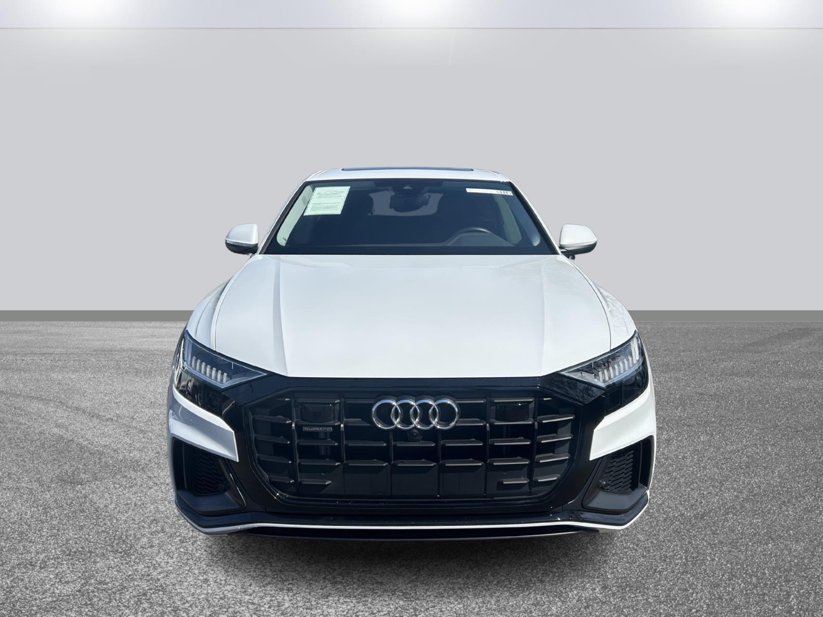 2023 Audi Q8 Premium Plus